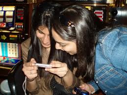 Students Searching Mobiles Number of Girls in Lahore, Karachi, Quetta, and Peshawar 